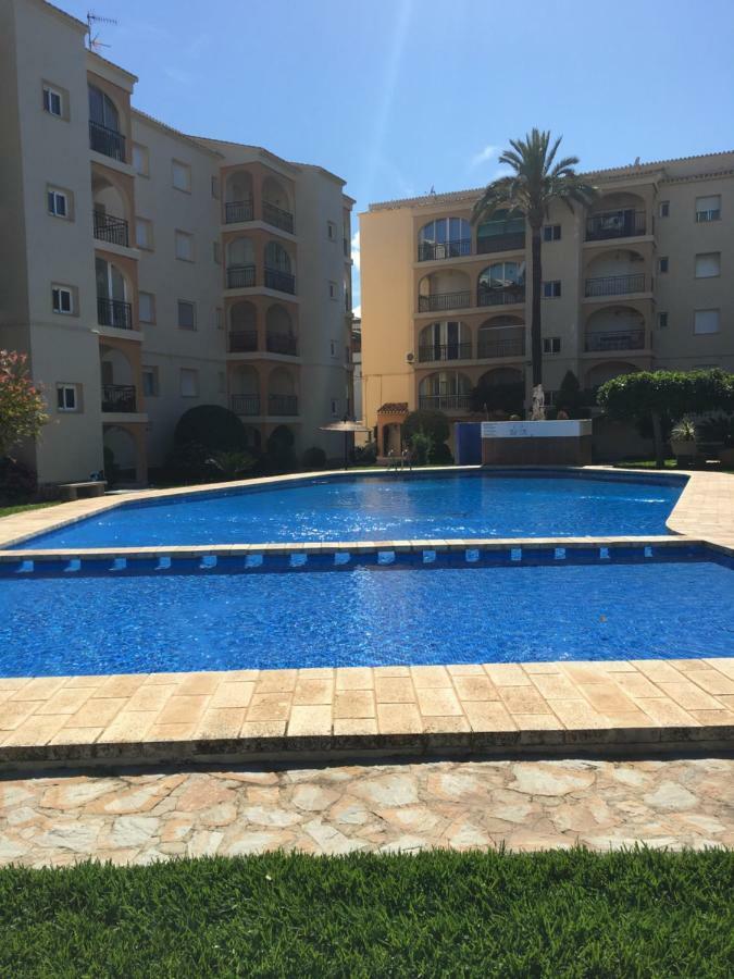 Golden Park Apartment Denia Bagian luar foto