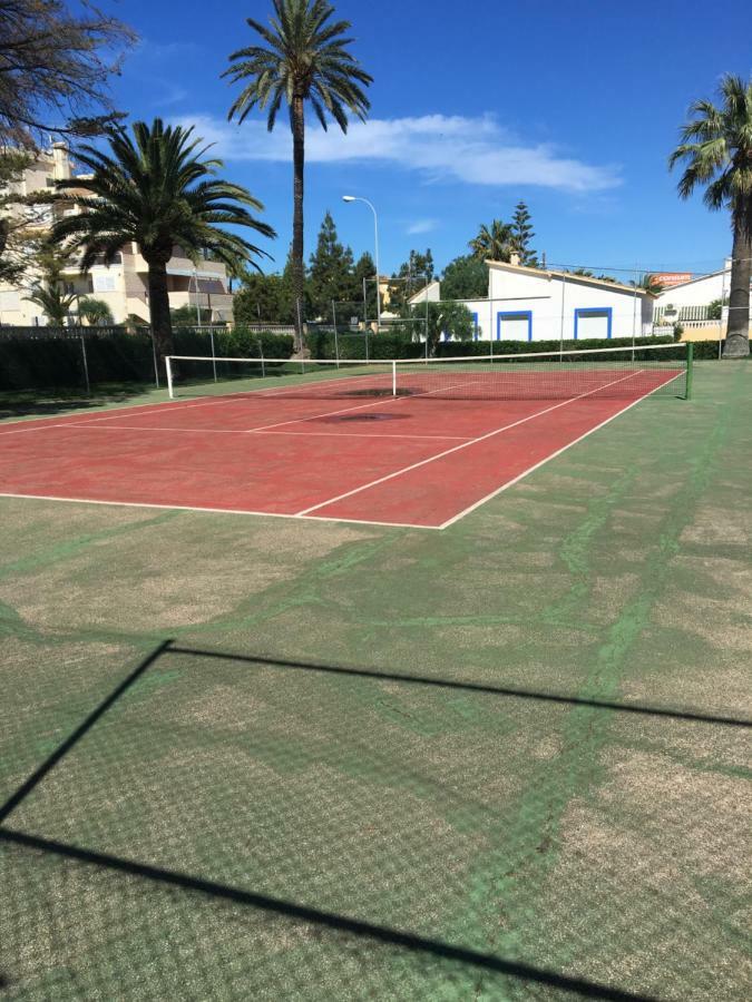 Golden Park Apartment Denia Bagian luar foto
